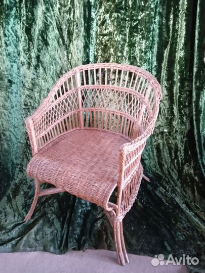 Кресло старинное