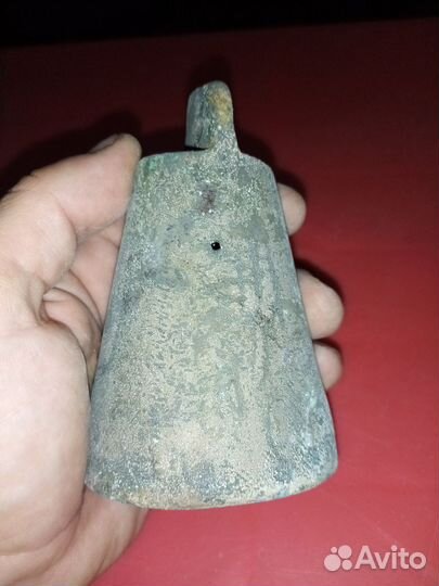 Старинный колокольчик для коровы