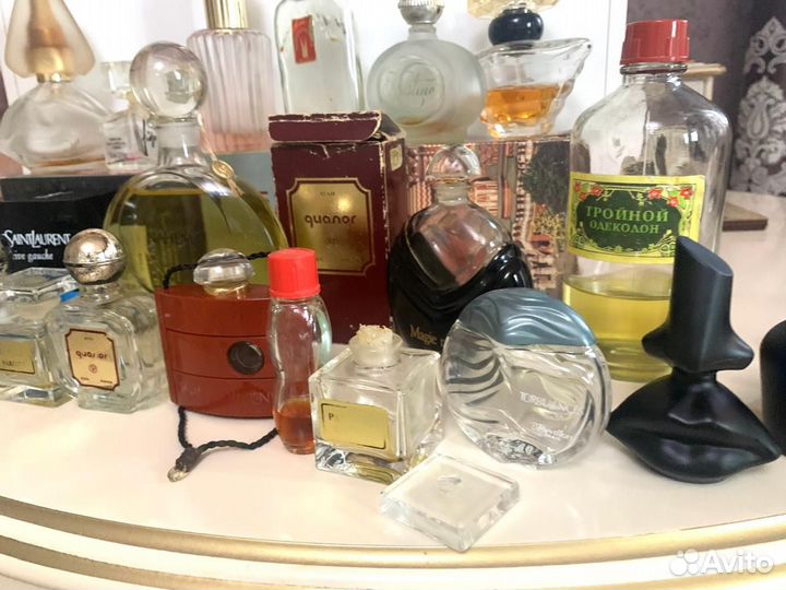 Пустые флаконы от духов винтаж