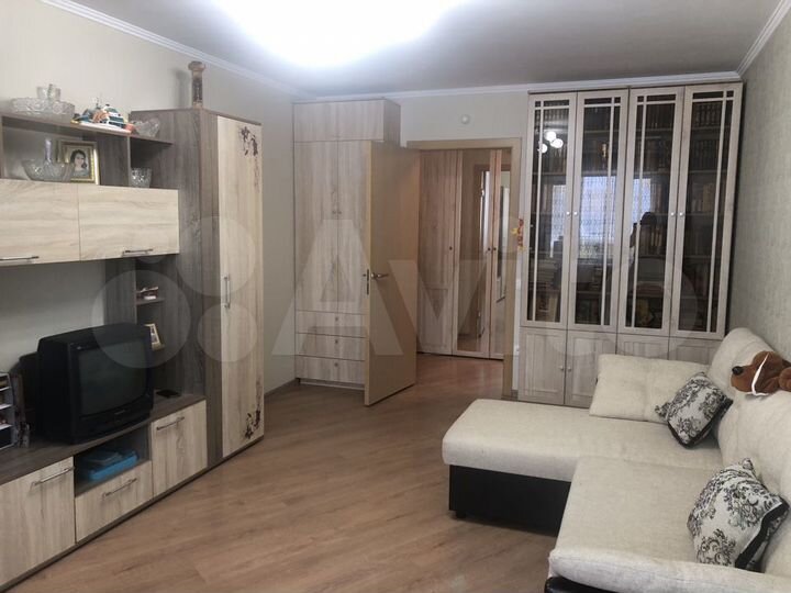 2-к. квартира, 64,2 м², 9/10 эт.