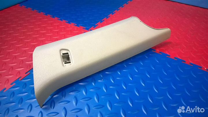 Обшивка стойки задняя правая BMW X3 F25