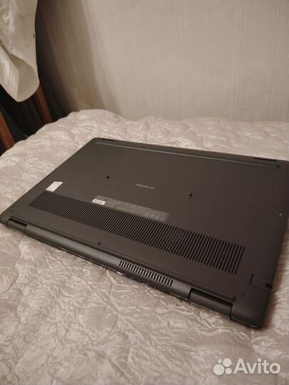 Dell Latitude 3520 Intel Core 11 Gen 16/256