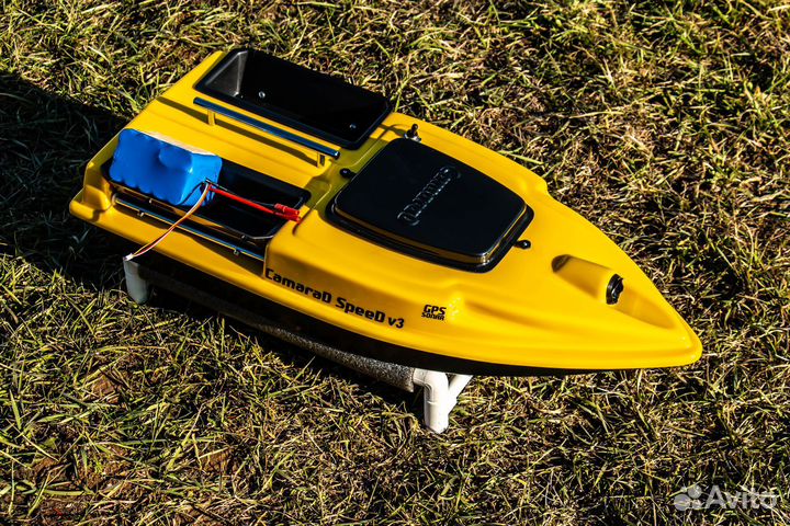 Прикормочный кораблик с глубиномером и 25A акб