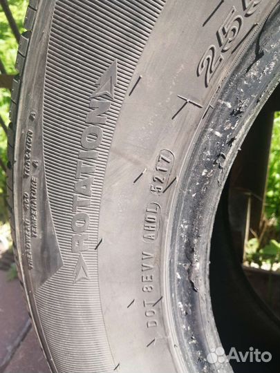 Roadstone Roadian HP SUV 255/65 R17 114H