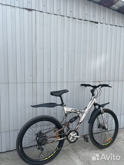 Велосипед скоростной Racer, 26 колеса, 21 скорость