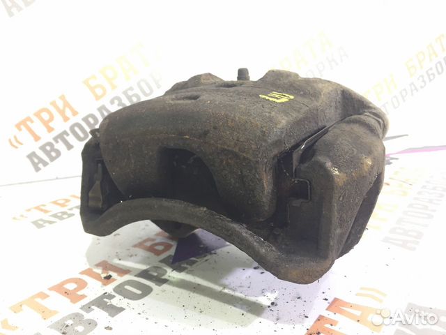 Ниссан Тиида Суппорт передний Прав