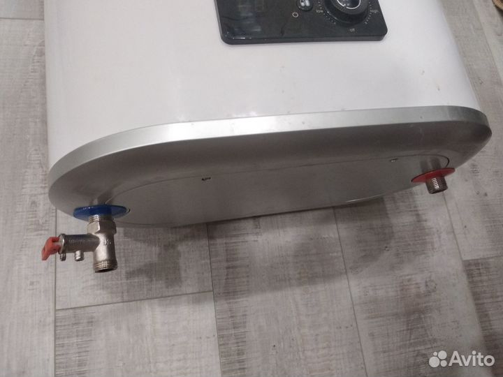 Продам водонагреватель