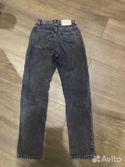 Джинсы женские