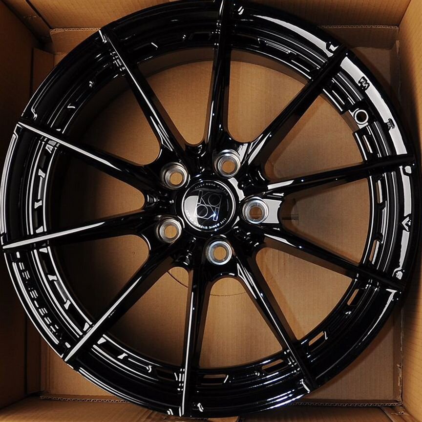 Литые диски Audi 8.5×R20 5×112