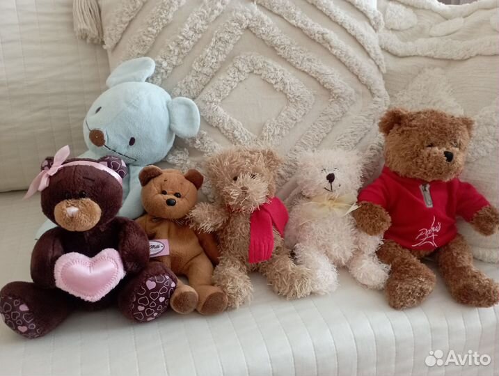 Мягкие игрушки: мишки, зайки, пони, альпака