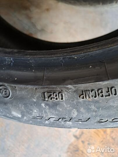 Continental ExtremeContact DWS 245/40 R20 и 275/35 R20 99Y