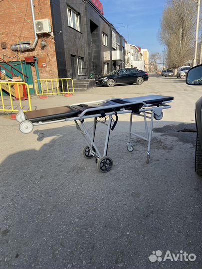 Перевозка для лежачих больных, инвалидов