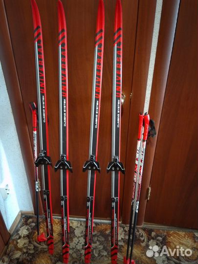 Продам лыжи 150 см и ботинки 34 размера