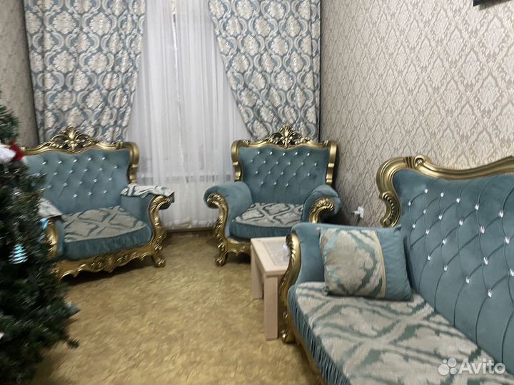 Диван и кресла