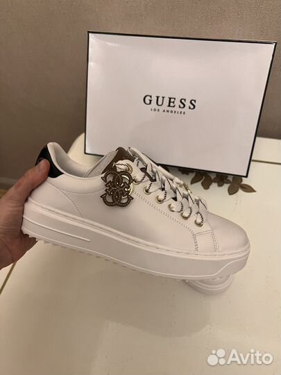 Кроссовки Guess 37