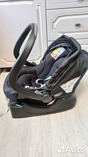 Автолюлька Chicco Artsana Universal 0-13 кг