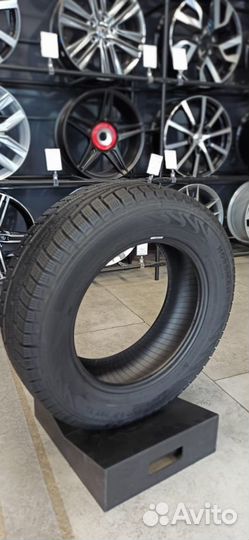 Ikon Tyres Nordman RS2 235/55 R18
