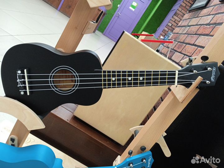 Укулеле сопрано Homage RS-C1 чрн,крс,зел,жлт