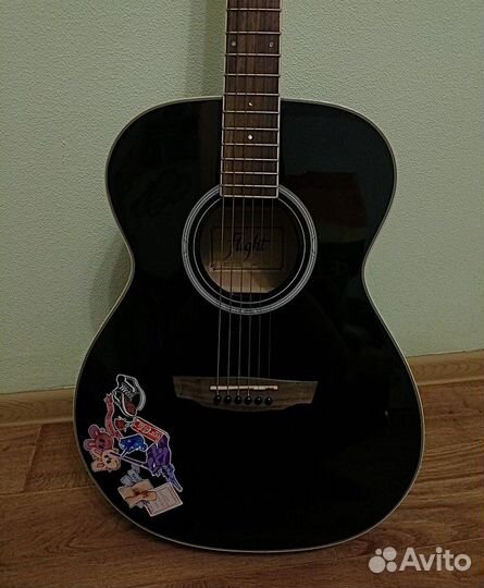 Акустическая гитара flight
