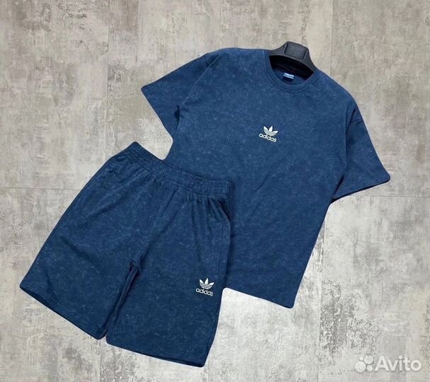 Футболка и шорты