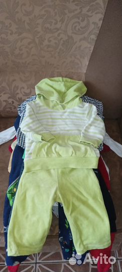 Продам пакет вещей для мальчика размер 74-80