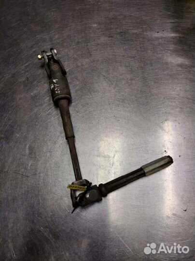 Рулевой карданчик Renault Laguna 1