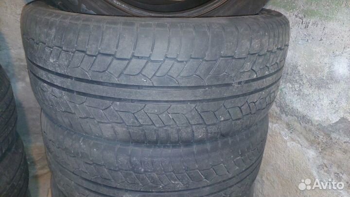 Achilles Desert Hawk UHP 285/45 R22 114V