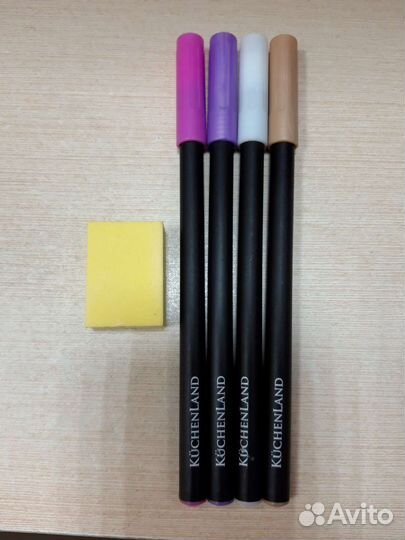 Фломастеры 4шт,рисуют на стекле,новые