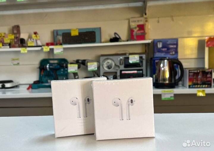 Наушники AirPods