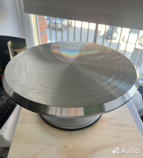 Подставка вращающаяся металлическая для торта