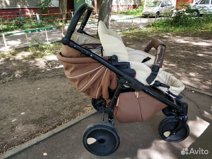 Коляска детская прогулочная 