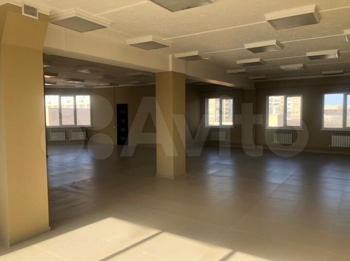 Свободного назначения, 302 м²