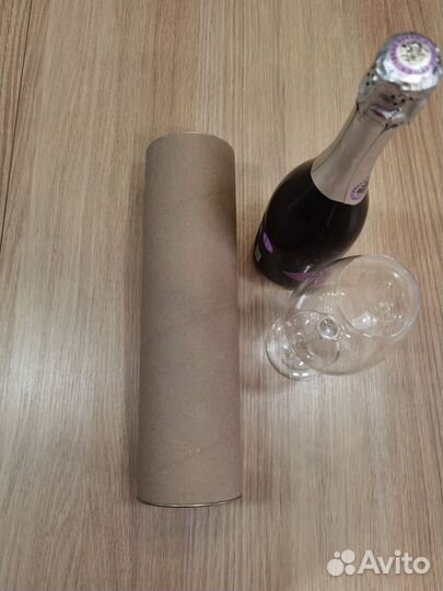 Картонные тубусы с металлической крышкой новые