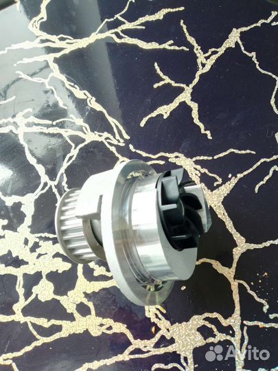 Помпа Опель Вектра