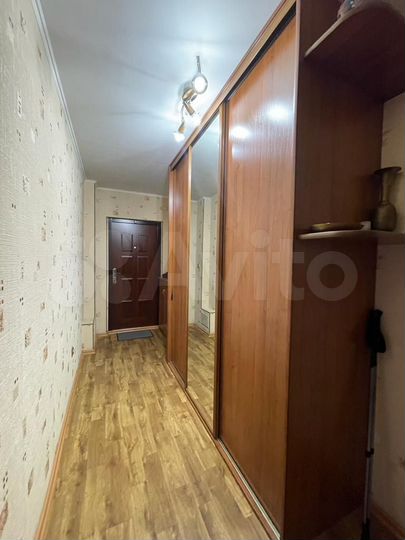 2-к. квартира, 56 м², 2/9 эт.