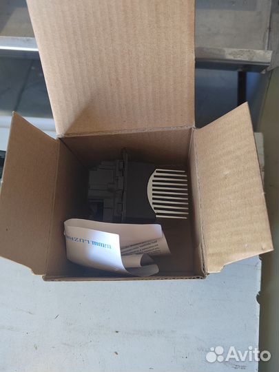 Резистор радиатора печки Ситроен с 4