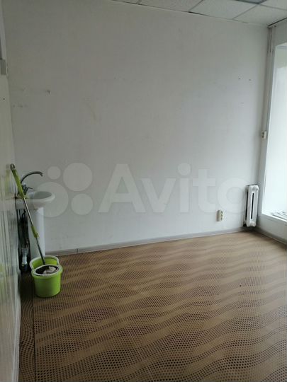 Торговая площадь, 13 м²