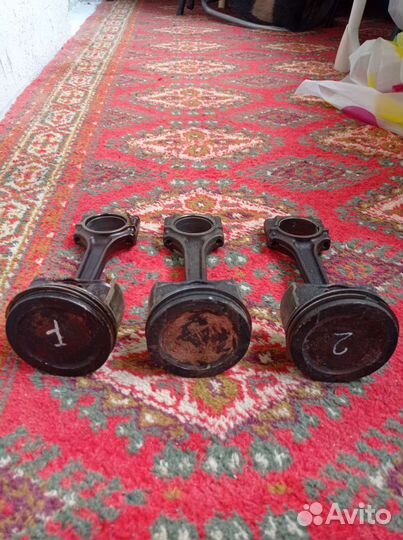 Шатуны с поршнем