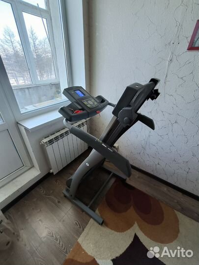 Беговая дорожка HousFit HT-9087 HP