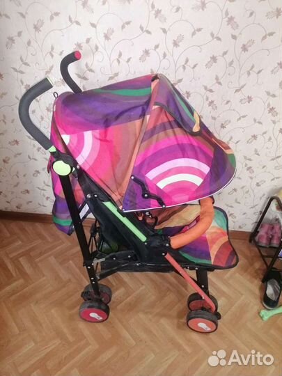 Прогулочная коляска