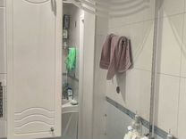 Тумба для ванной, раковина, и зеркало