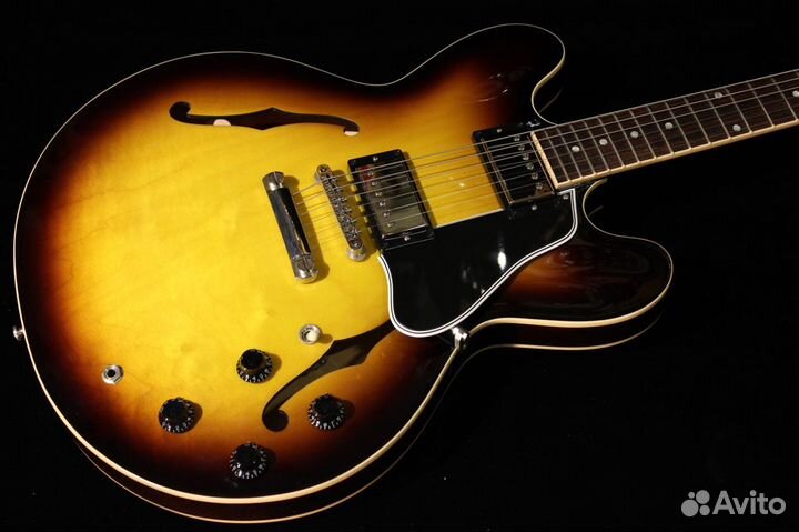 Электрогитара Gibson ES-335 + Супер комплект