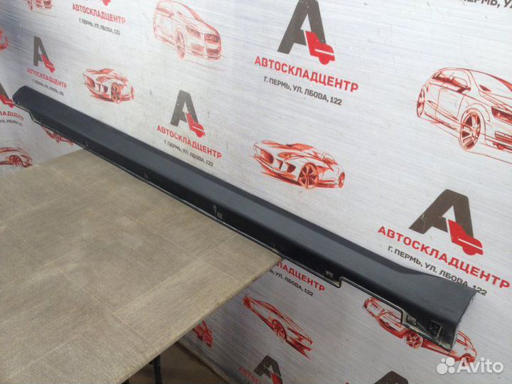 Накладка порога кузова - наружная облицовка левая