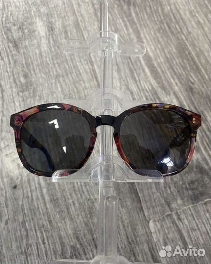 Солнцезащитные очки diesel