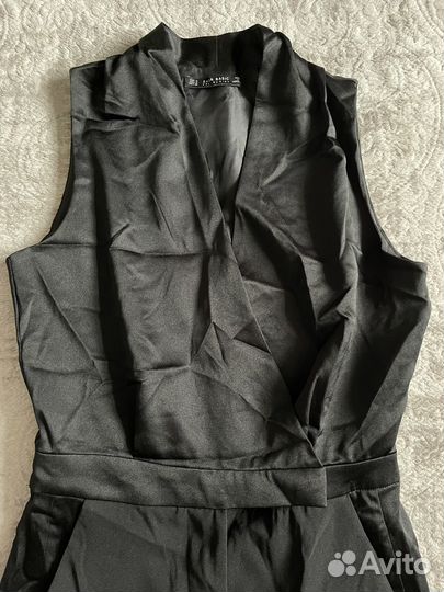 Комбинезон Zara новый