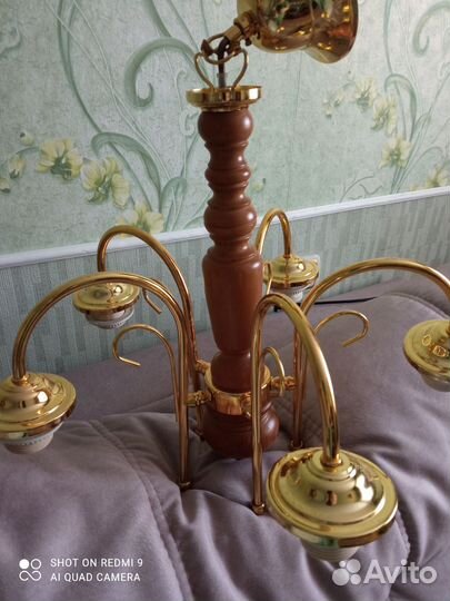 Люстры потолочные