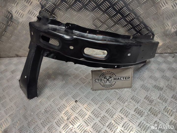 Рамка фары правой Peugeot Boxer 2.2