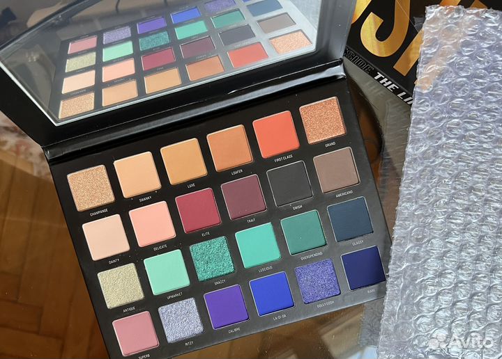 Палетка теней/жидкие тени Sample Beaty