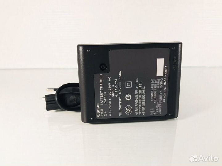 Зарядное устройство Canon LC-E10