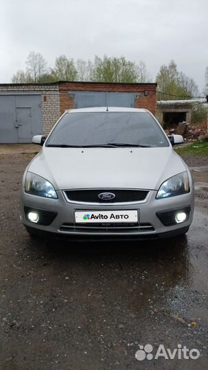 Ford Focus 1.6 МТ, 2006, 255 000 км